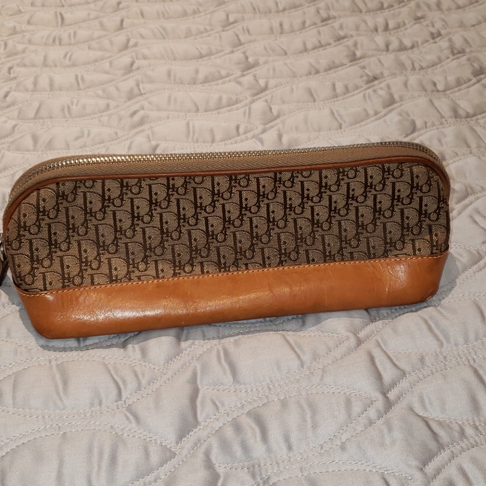 Dior authentic cosmetic bag good condition
